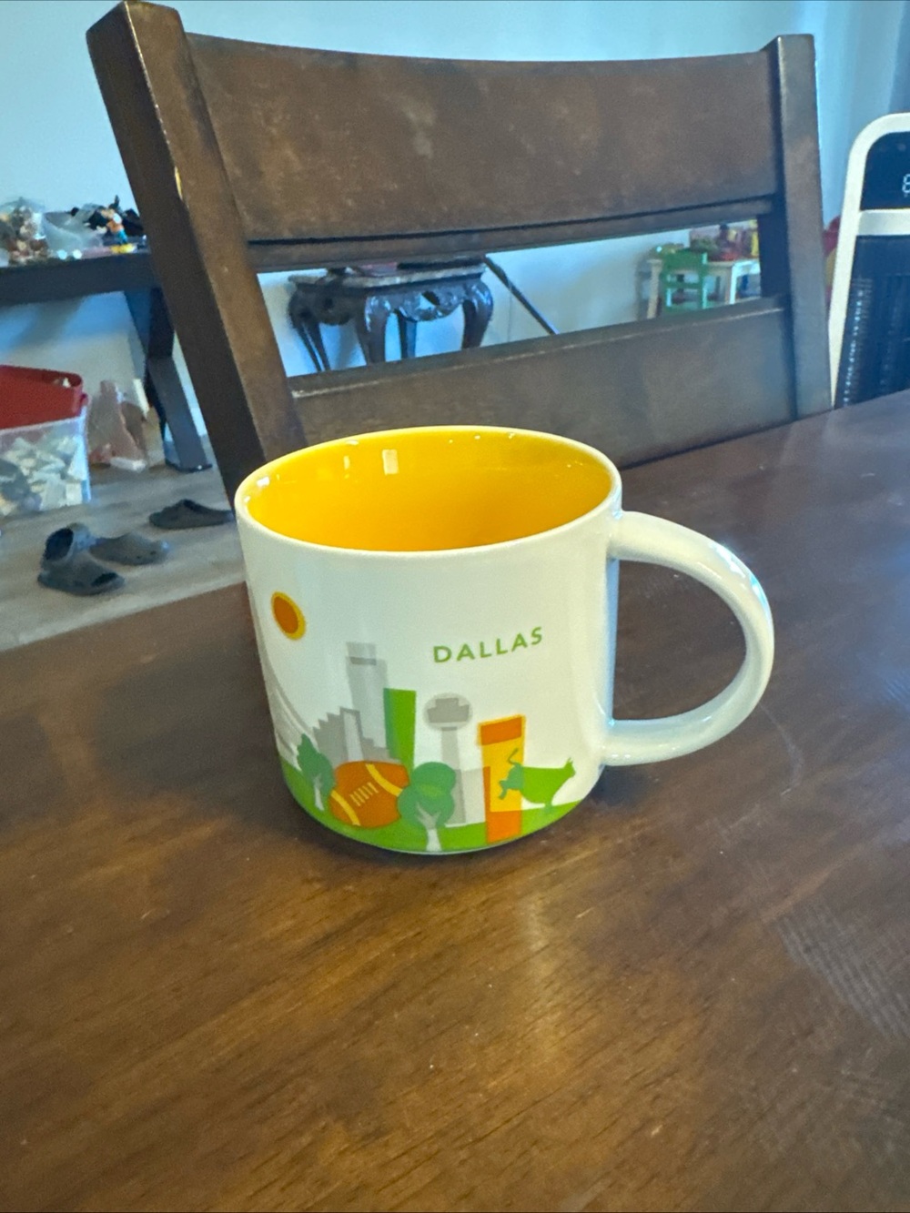 Dallas Ceramic Cityscape Mug - Yellow Interior